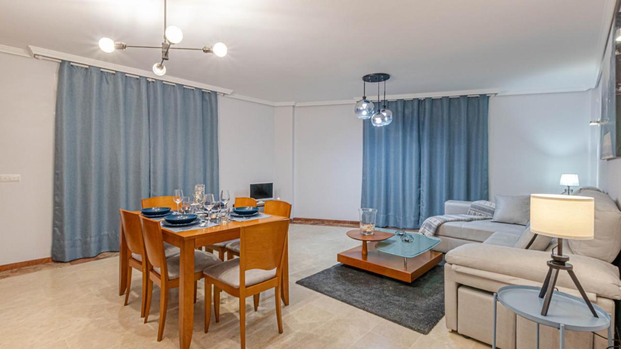 797 Holiday Rentals- Piso Con Amplia Terraza A Solo 1 Min De La Playa Benalmádena Buitenkant foto