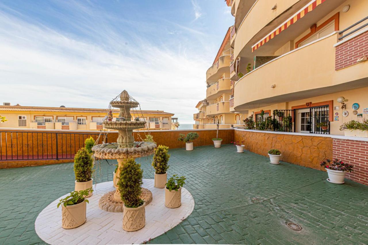 797 Holiday Rentals- Piso Con Amplia Terraza A Solo 1 Min De La Playa Benalmádena Buitenkant foto